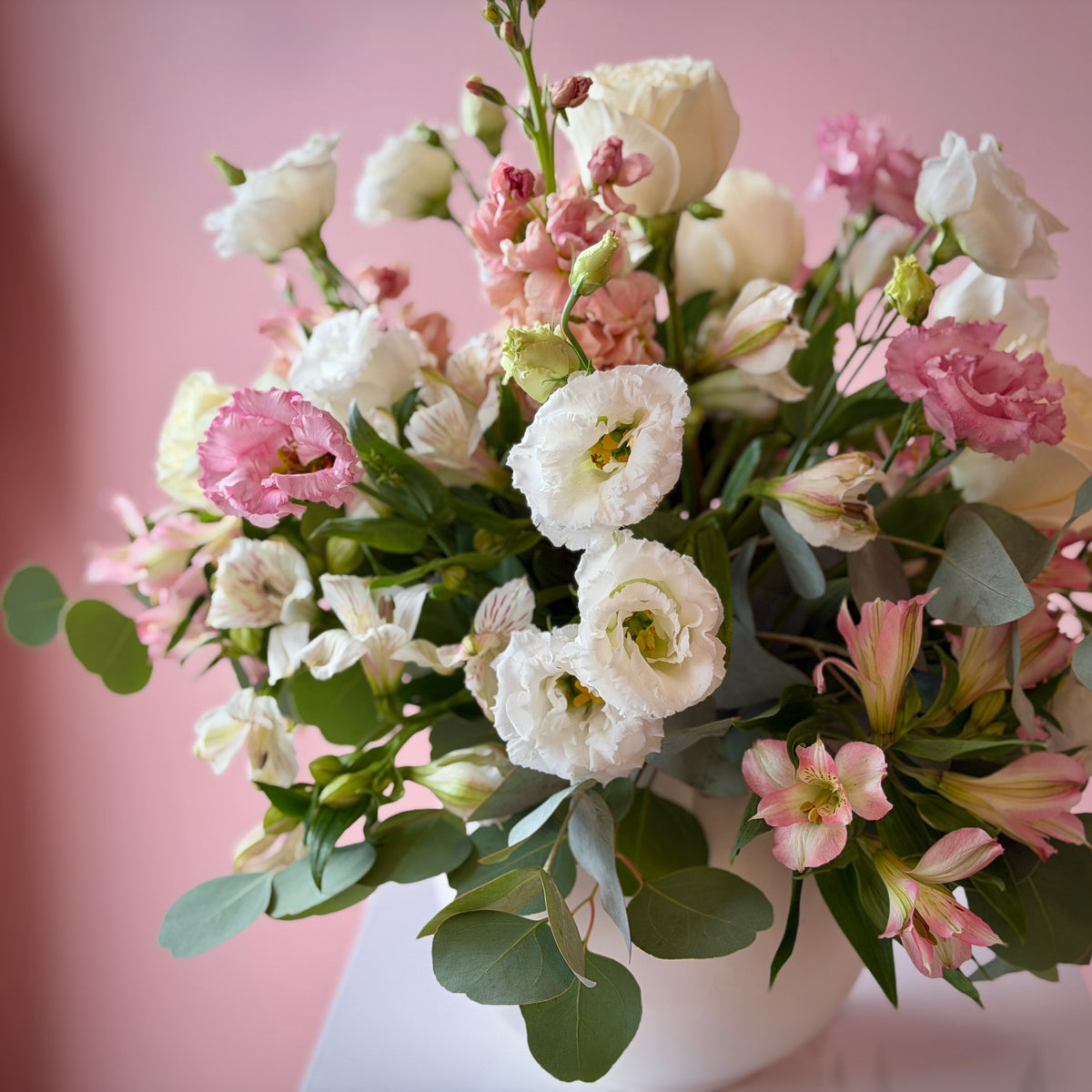 AURORA Pink & White Flowers in Bubble Vase