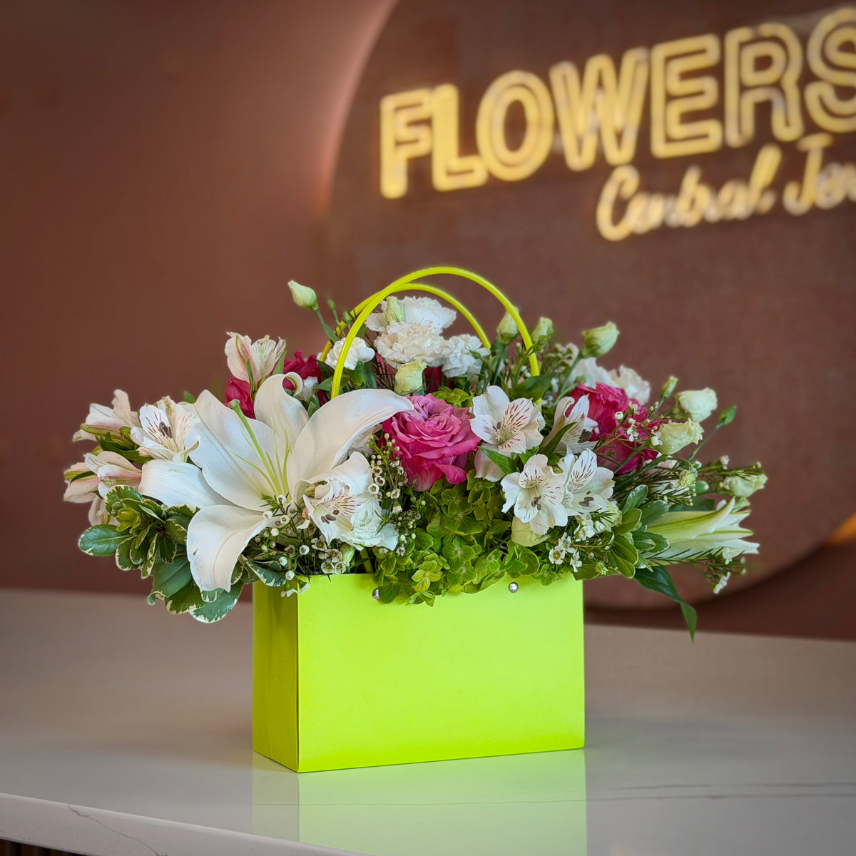 SURPRISE ME Flower Bag - Save & Be Surprised