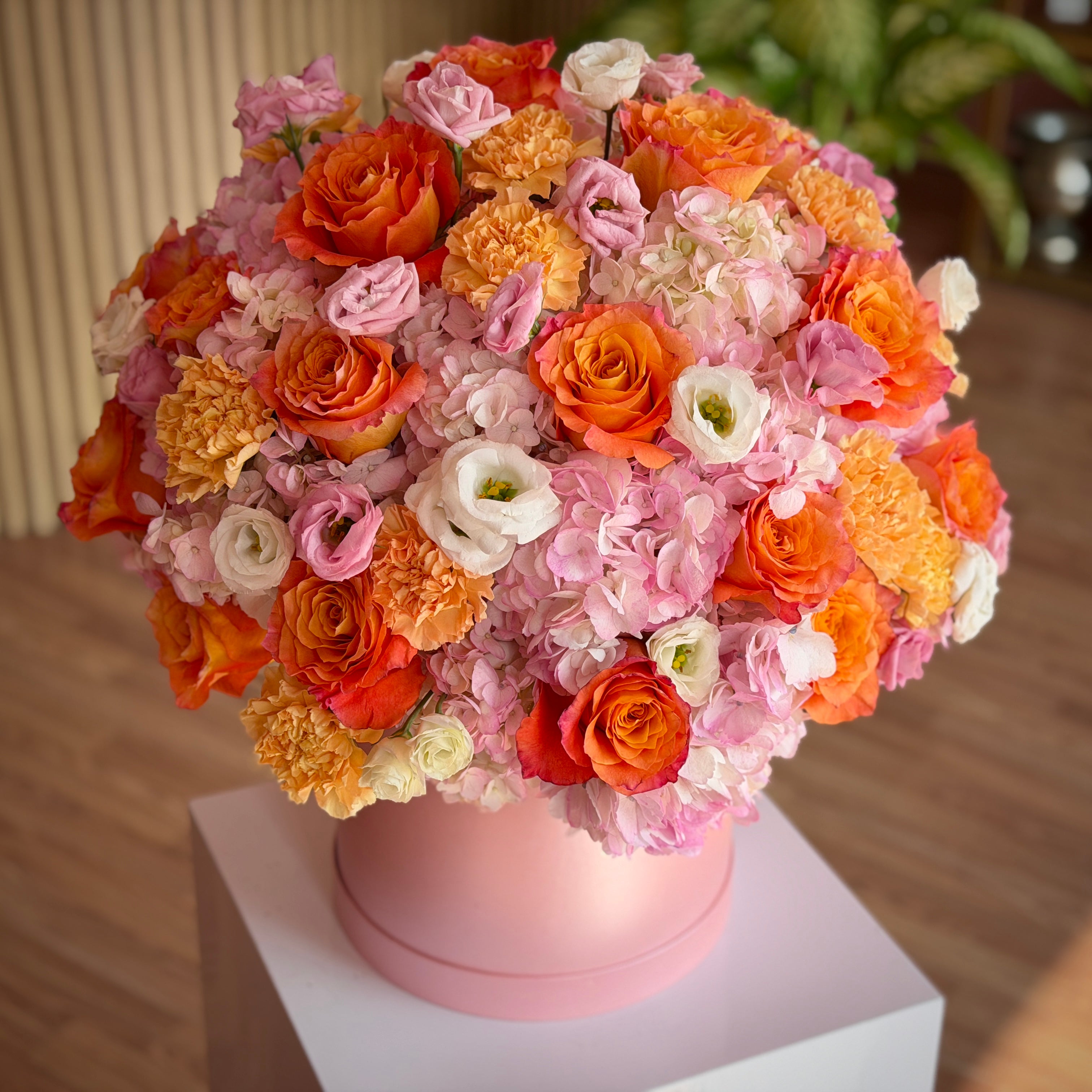 MERIDA Orange Roses, Pink Hydrangea & Lisianthus Flower Box