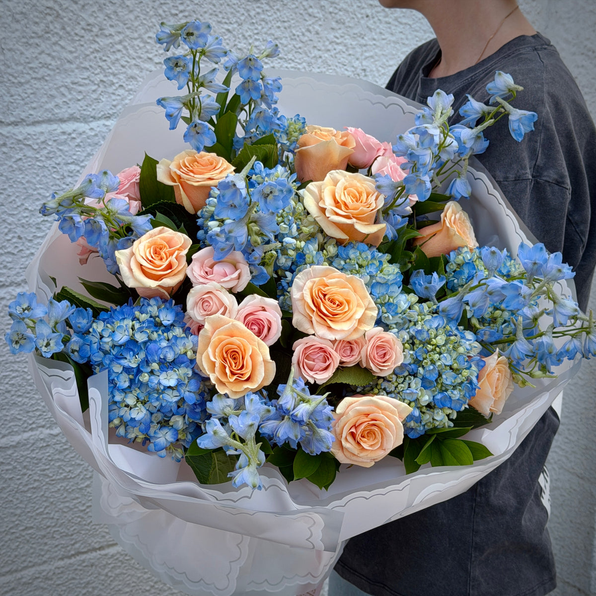 APRICOT SKY  Blue & Pink Signature Bouquet