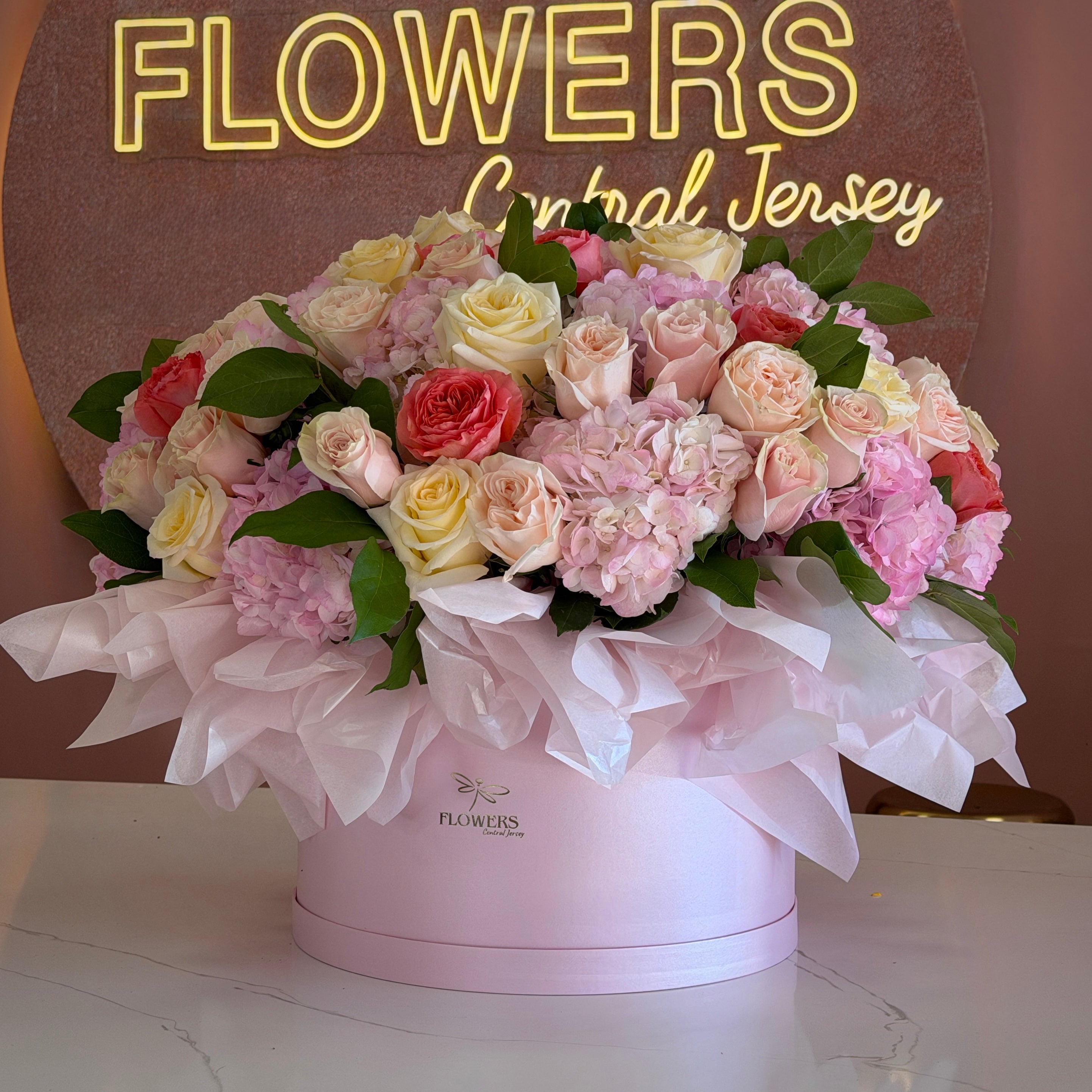 GIANT PINKY PROMISE Soft Colors Flower Box