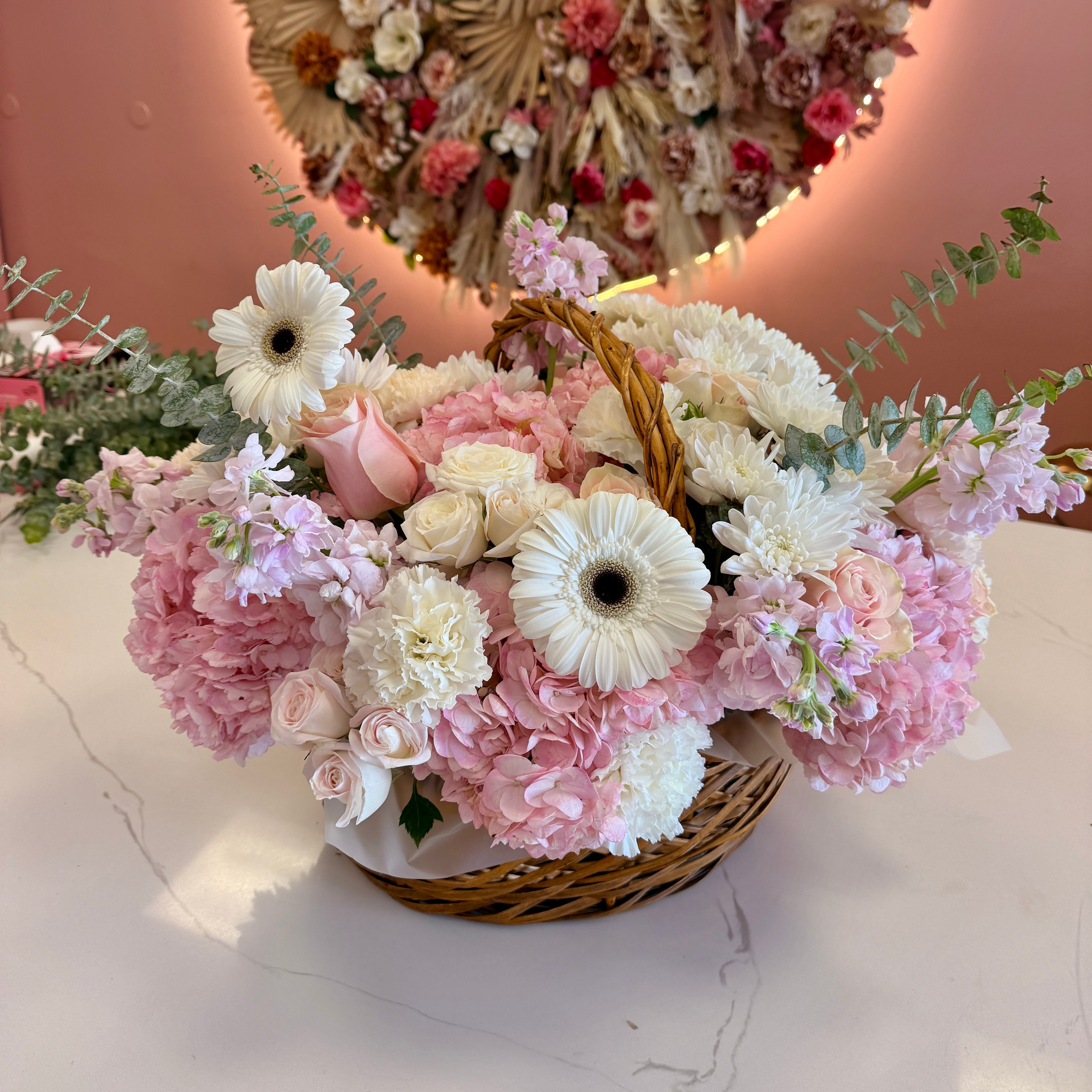 NARDINE Pink Hydrangea & White Flower Basket